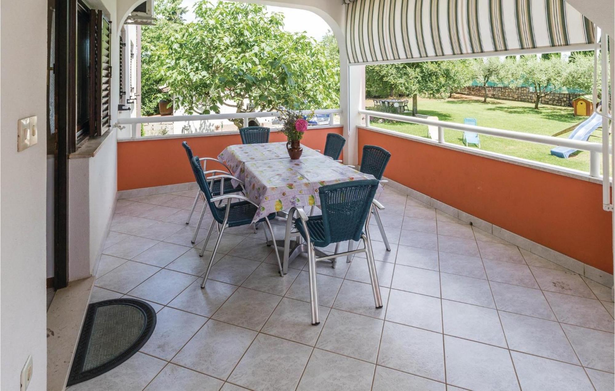 2 Bedroom Beautiful Apartment In ซาวูดริยา ภายนอก รูปภาพ